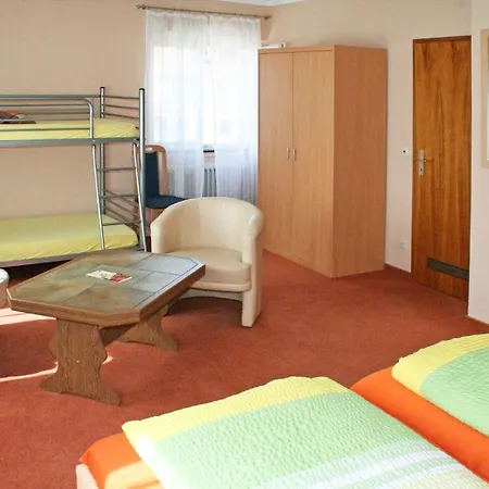 Penzion Gasthaus Linde 2*