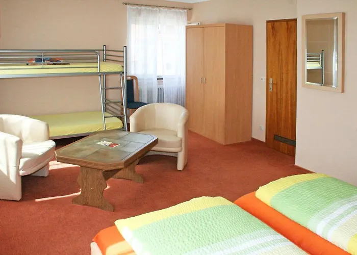 Ξενοδοχείο Gasthaus Linde 2*